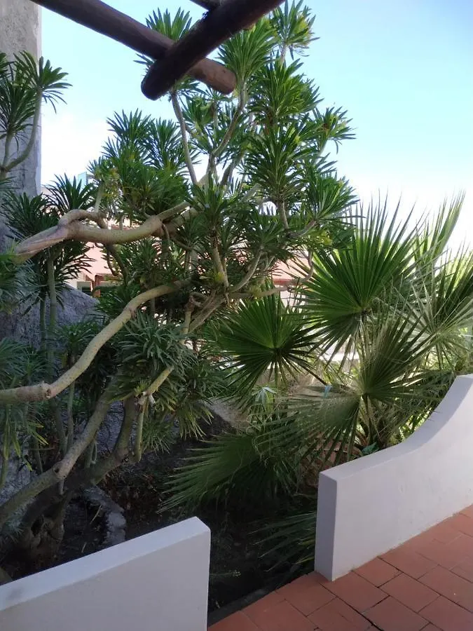 La Casa Al Mare Vulcano Aparthotel