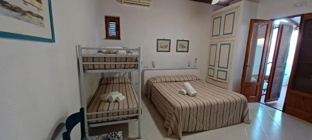 Aparthotel La Casa Al Mare Vulcano